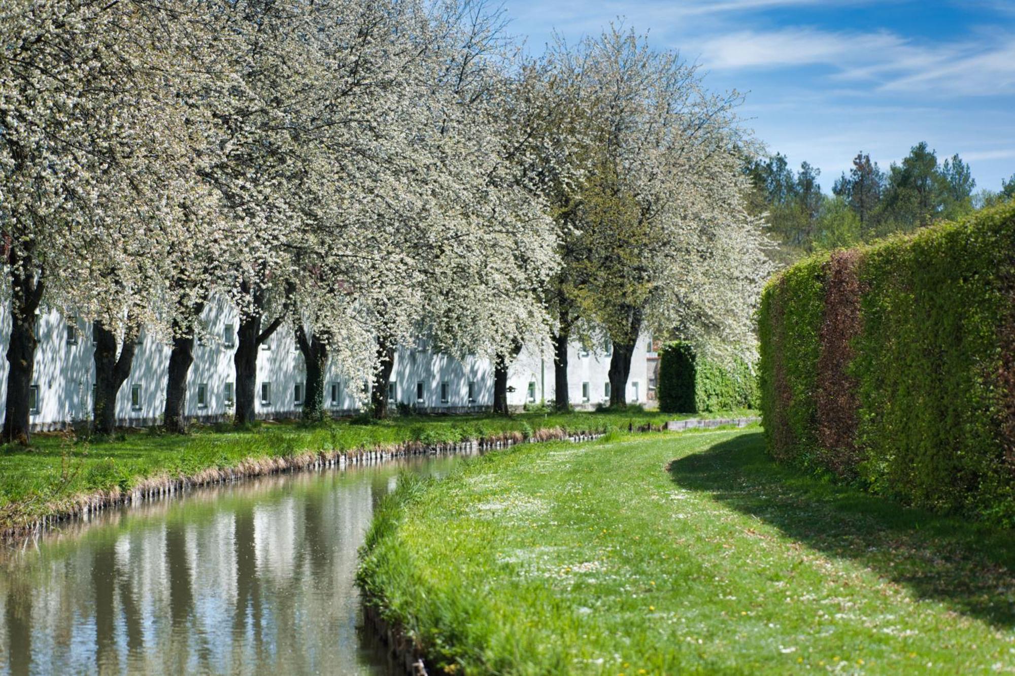 Hotel Am Schlosspark Zum Kurfuerst Oberschleißheim 외부 사진